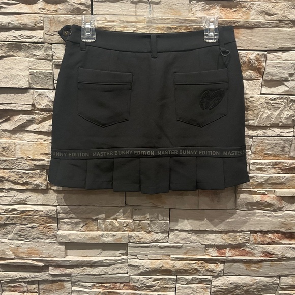 Master Bunny Edition  Women’s  Athletic Tennis  Skirt, Color Black, Size 4 - Picture 2 of 6
